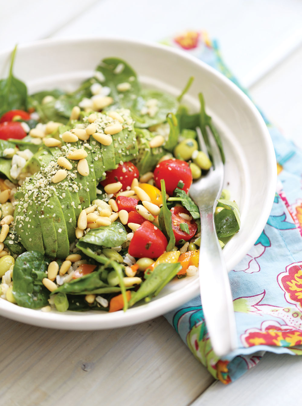 https://pureella.com/wp-content/uploads/Ella-Leche-Pure-Ella-AVOCADO-Spinach-Salad-4.jpg