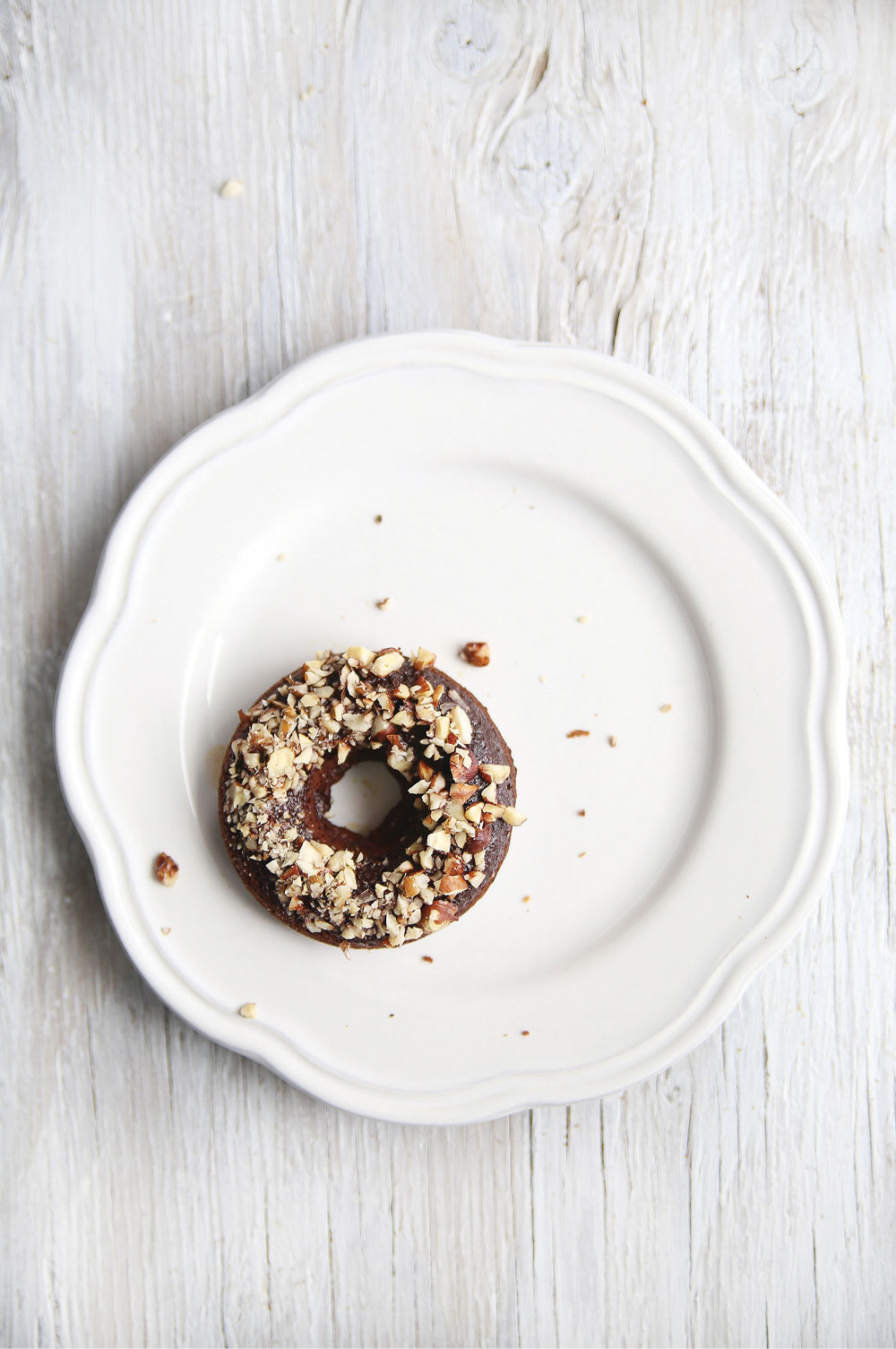 hazelnut-chocolate-doughnuts-deliciously-ella-pure-ella-leche7