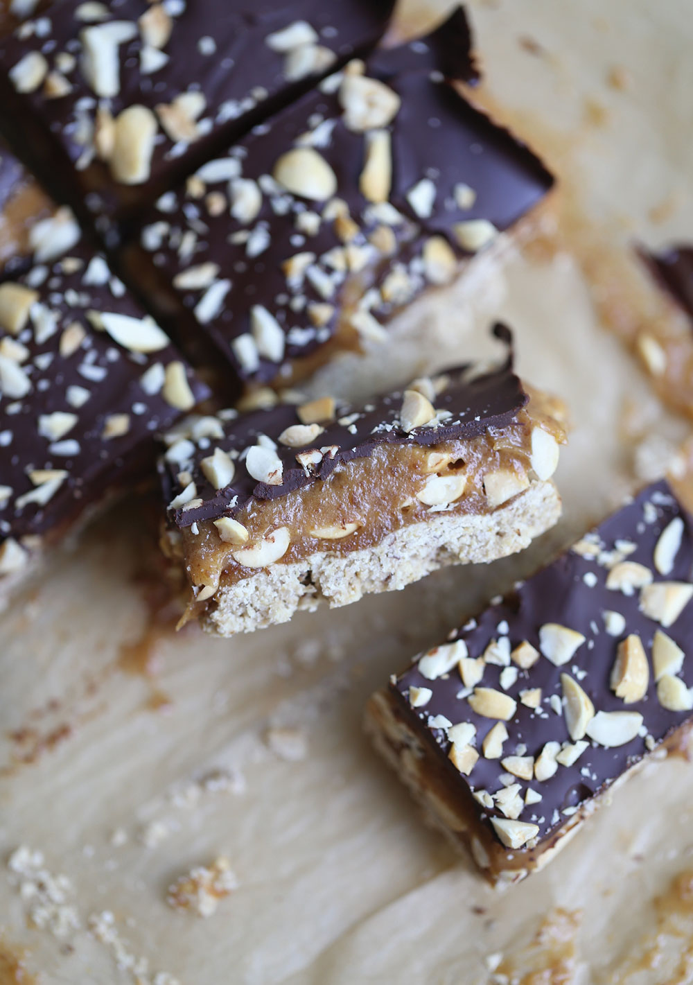 Healthy-Vegan-Snickers-Bars8