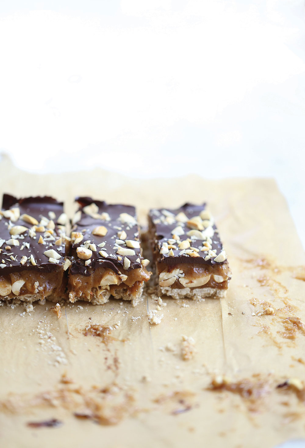 Barres Snickers vegan et sans gluten - Healthy Alie