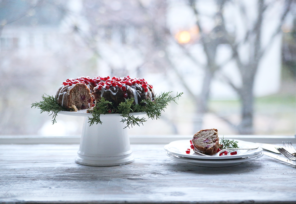 IMG_0653-Gluten-free-Vegan-Apple-Cranberry-Bundt-Cake8