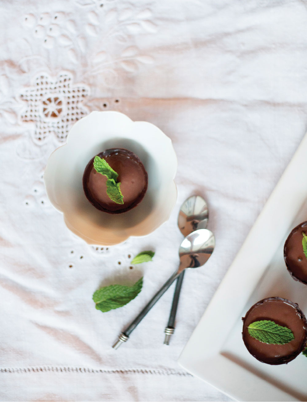 Pure-Ella-Vegan-Dairy-free-Egg-free-Chocolate-Mint-Pudding-with-Dark-Chocolate-Cups2