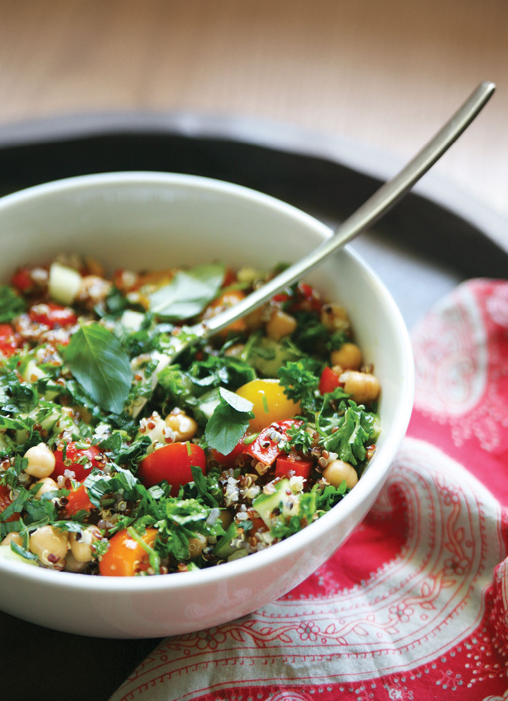 Quinoa-tabbouleh-Summer-Salad-Pure-Ella-Leche3